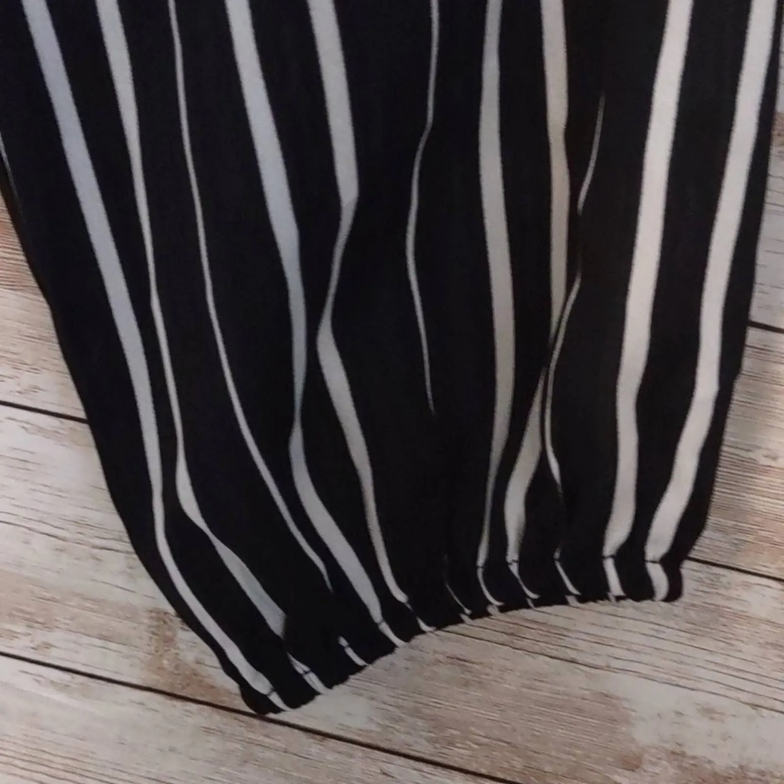 Alfani Striped Surplus Petite Top PM Black White
