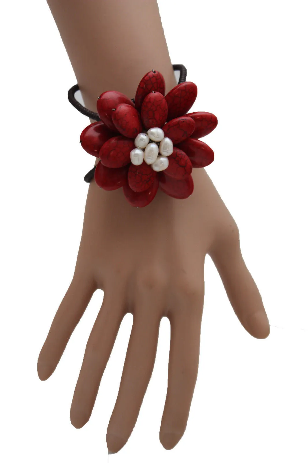 Beaded Flower Bracelet with Elastic Wristband
