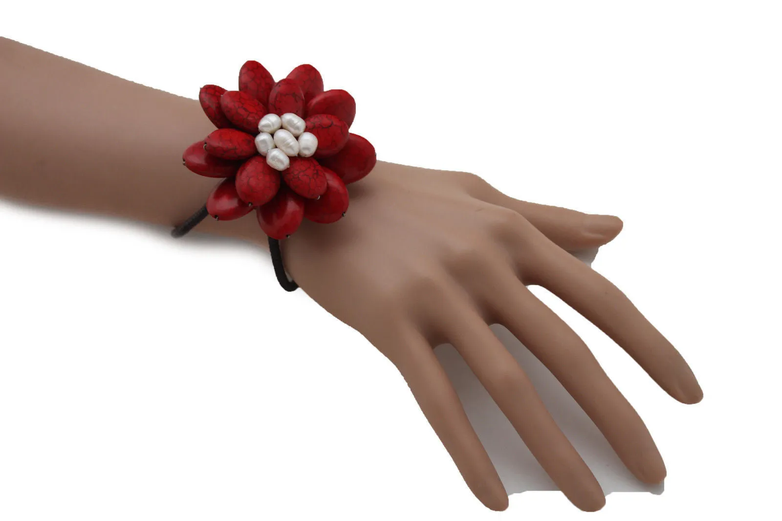 Beaded Flower Bracelet with Elastic Wristband