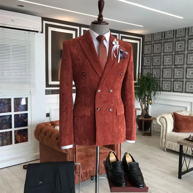 Burgundy Peaked Lapel Double Breasted Prom Suits Two Pieces Wedding Suits for Men