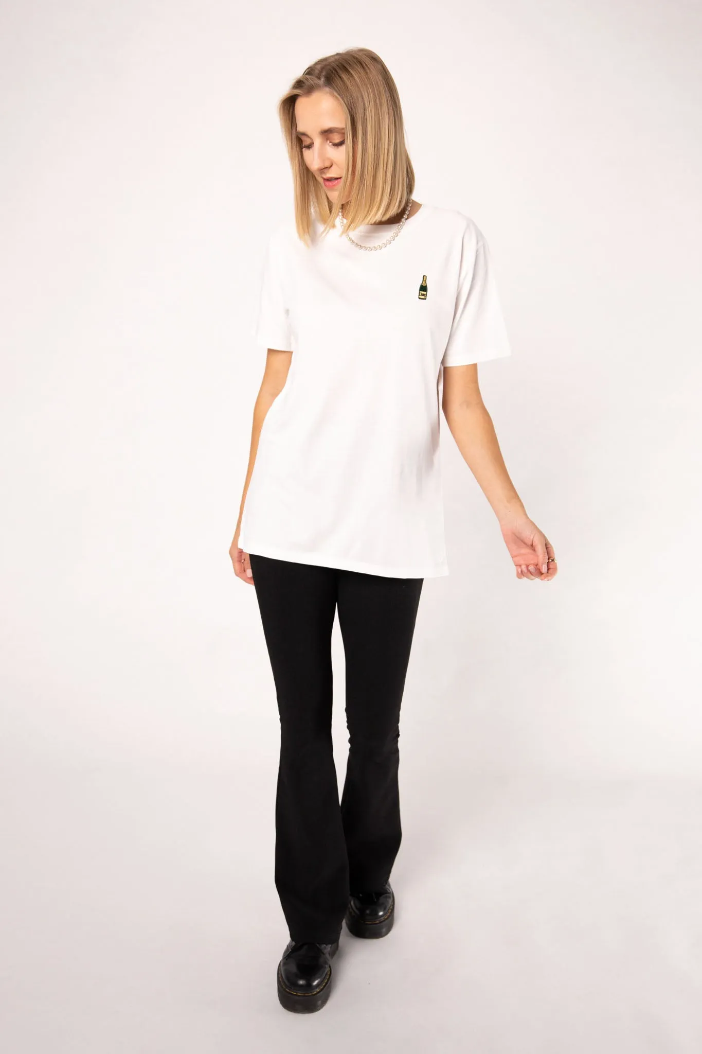 Champagner | Besticktes Frauen Oversized Bio Baumwoll T-Shirt