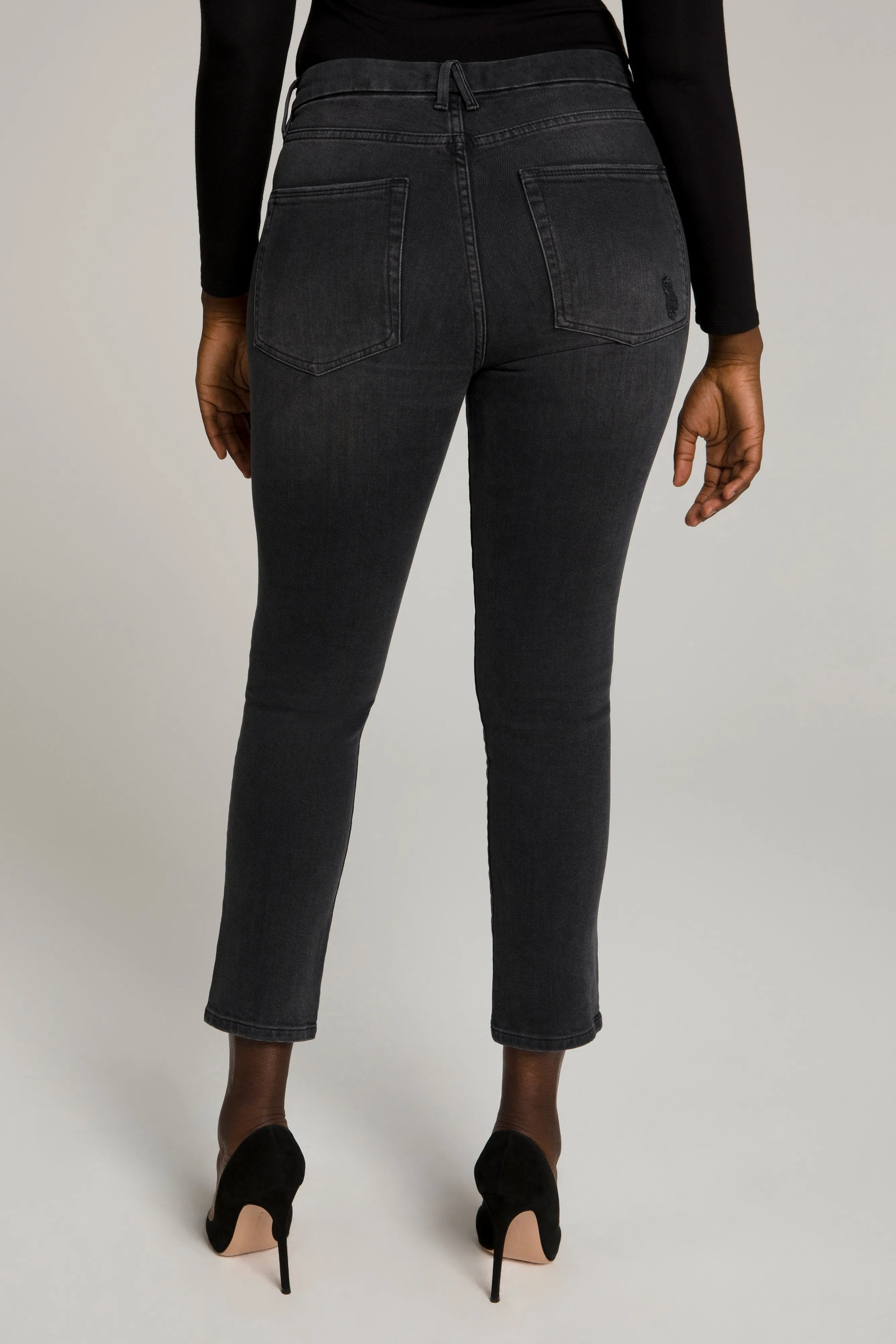 GOOD CLASSIC | BLACK114
