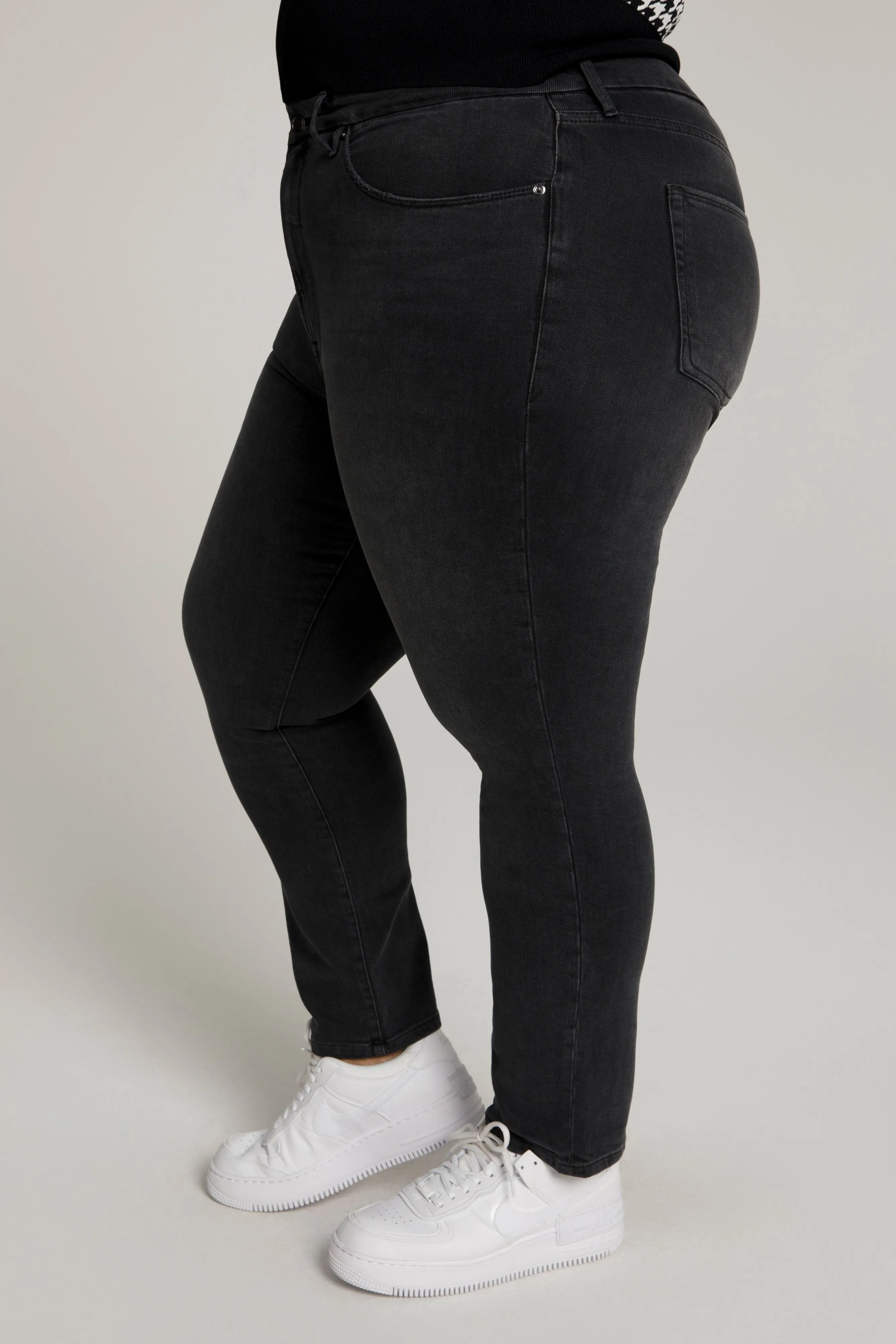 GOOD CLASSIC | BLACK114