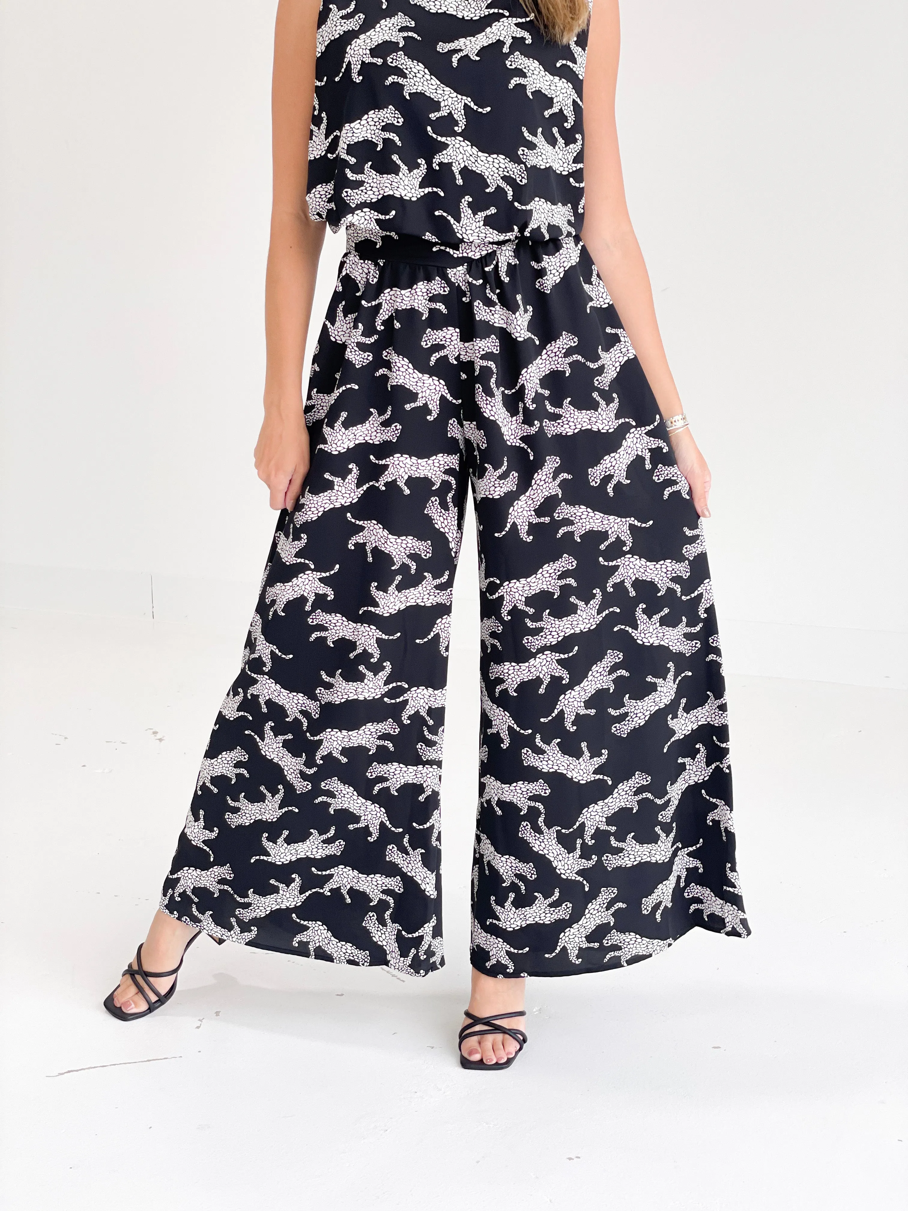 One For The Race Swing Pants