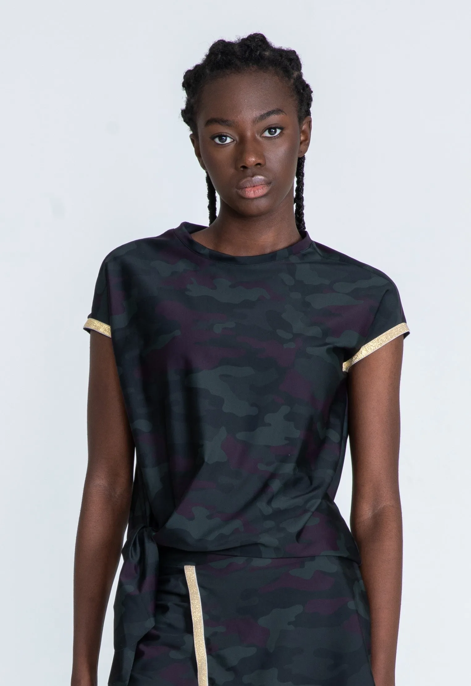 Queen Knot Sport Top Gold - Green Camo