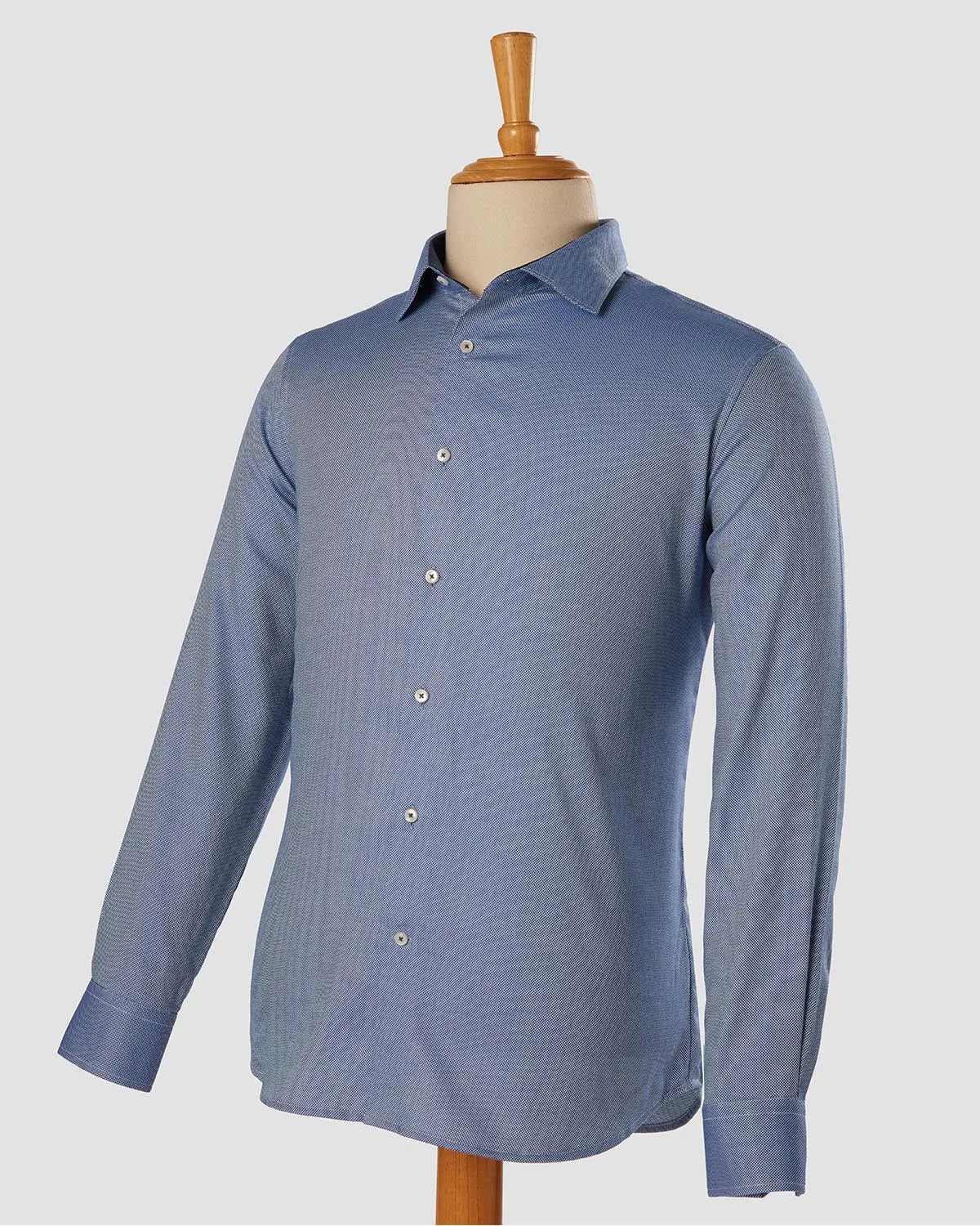 Crest Wave Pattern Dobby Shirt with Textured Design